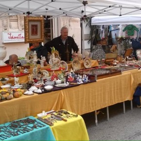 Montecatini Terme domenica 27 novembre appuntamento con il primo mercatino di Natale in Via Don Minzoni