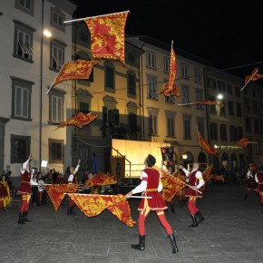 40° Palio Città di Pescia  Benedizione Rioni, Corteggio storico, Spettacolo musici e sbandieratori e presentazione Dama di Pescia