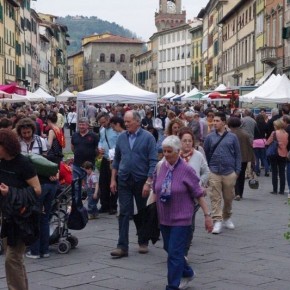 Pescia DOMENICA 22 OTTOBRE NUOVO APPUNTAMENTO CON L’ANTIQUARIATO