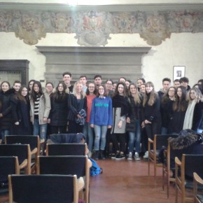 Una Classe del Lycée Parc Chabrières della città gemellata di Oullins in Francia, ospiti degli alunni del Liceo Statale "Carlo Lorenzini" di Pescia, sono stati ricevuti oggi Sabato 3 Marzo in Comune dal Commissario Straordinario Silvia Montagna