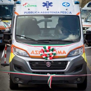 UNA NUOVA AUTOAMBULANZA PER I 125 ANNI DELLA PUBBLICA ASSISTENZA di PESCIA