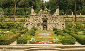 Domenica 14 luglio Giardino Villa Garzoni incontro fra i cittadini di Collodi e il Vescovo di Lucca