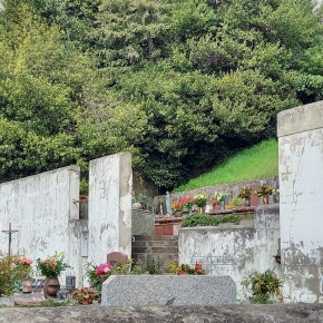 Partono i lavori al cimitero di Collodi grazie al finanziamento intercettato qualche mese fa per il rischio idraulico           Morelli “ Ci sarà qualche disagio per alcuni utenti, ma l’opera è risolutiva”