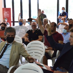 All’assemblea dei soci dell’Associazione Vivaisti Italiani di ieri approvati all’unanimità bilancio e nuovo Consiglio direttivo  Conti in ordine e progetti confermati per AVI, ma le aziende vivaistiche del distretto di Pistoia attendono i contributi regionali deliberati