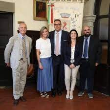 La prima conferenza stampa del sindaco Franchi a Palazzo del Vicario.