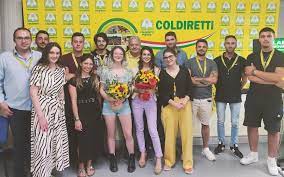 GIOVANI: COLDIRETTI TOSCANA, A LEZIONE SUL FUTURO CON LA “ACADEMY” PER IMPRENDITORI UNDER 30 Il vice presidente di Coldiretti Pistoia tra i protagonisti del primo appuntamento giovedì 14 settembre 2023 in modalità online.