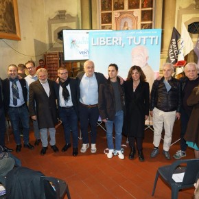 Monsummano Terme. Bagno di folla per la presentazione del candidato a sindaco Paolo Venturini.