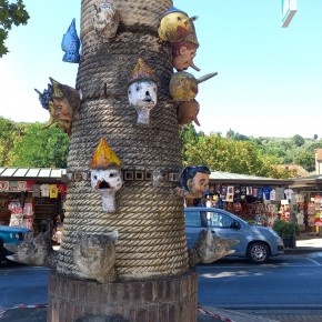 Bernacchi: “Restauro dell’Albero di Pinocchio”  L’opera di Eugenio Taccini in piazza a Collodi