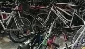 Rimosse le biciclette abbandonate dal centro storico di Pescia