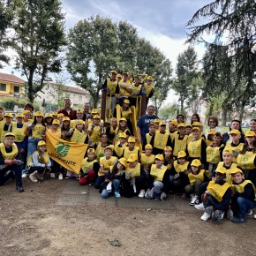 CHIESINA UZZANESE: I BAMBINI DELLA SCUOLA ELEMENTARE DI CHIESINA UZZANESE AL PARCO PERTINI PER PULIAMO IL MONDO.