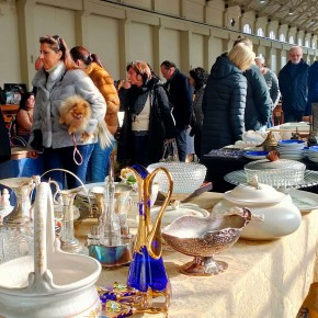 Pistoia. Sabato 7 e domenica 8 settembre torna l’appuntamento con la Fiera dell’antiquariato in Cattedrale Per l’intero fine settimana, gli operatori esporranno la propria merce dalle 9 alle 19