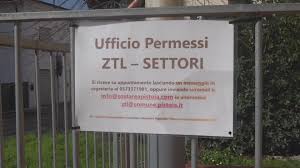 Ztl, rinnovo dei permessi di sosta per il 2025 del Comune di Pistoia: c'è tempo fino al 31 dicembre 2024