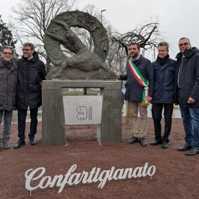 Nuovo allestimento a verde a Pistoia, installazione artistica e viabilità migliorata: ecco la nuova rotatoria tra via Fermi e Tangenziale Est